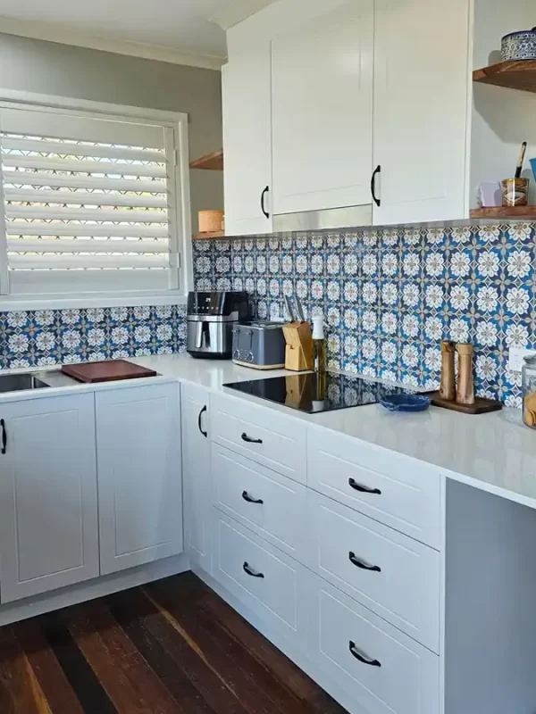 Gecko Kitchens based in Upper Kedron, Brisbane designed and installed this beautiful kitchen using Moroccan Mosaic style tiles.