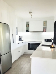 White Kitchen Renovation U Shaped by Gecko Kitchens