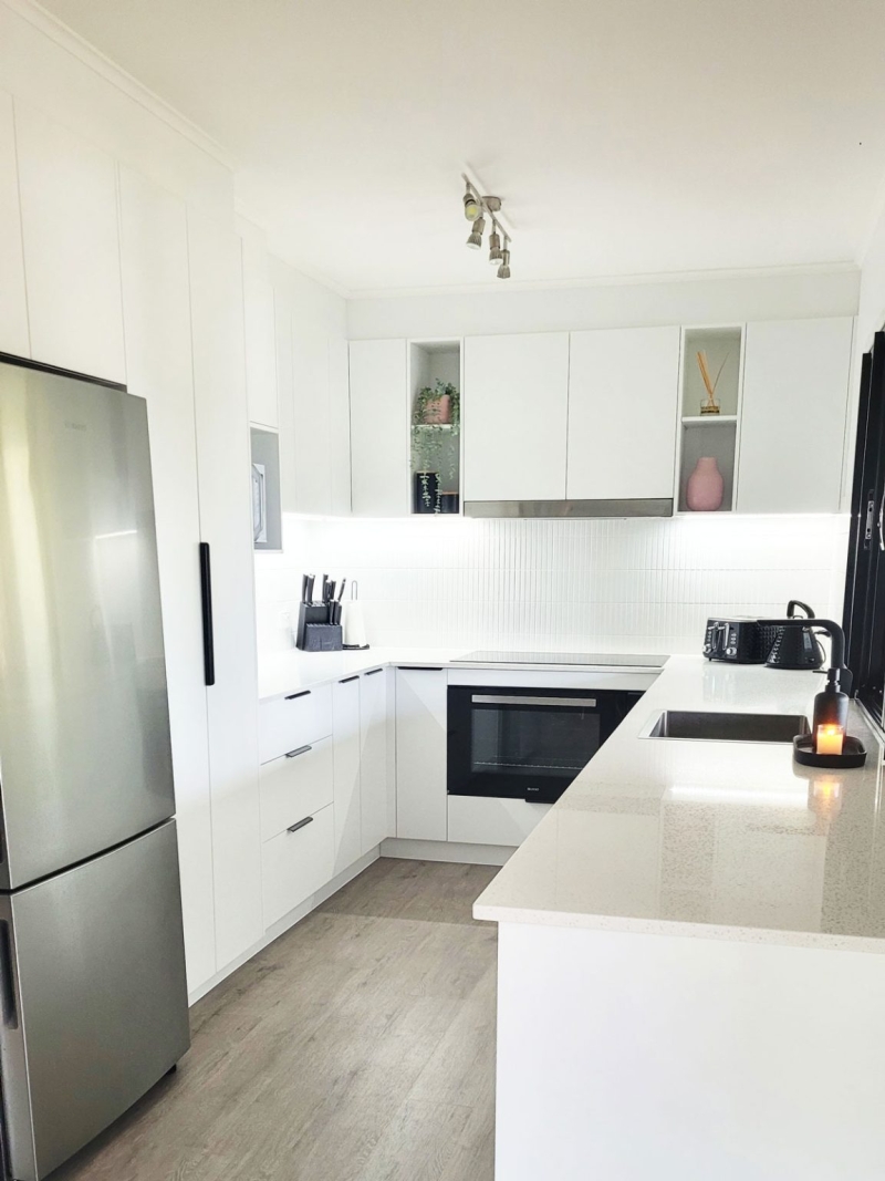 White Kitchen Renovation U Shaped by Gecko Kitchens White Kitchen Renovation U Shaped by Gecko Kitchens