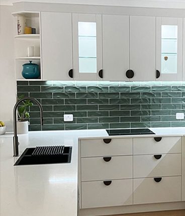 Gecko Kitchens use the new Crystalline Benchtops instead of the banned Engineered Stone for kitchen renovations.