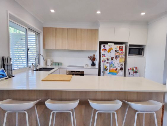 Professional kitchen and laundry renovation in Jindalee, by Gecko Kitchens. Professional kitchen and laundry renovation in Jindalee, by Gecko Kitchens.