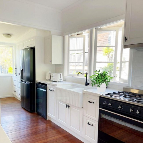 Butler and Farmhouse Sinks a very popular choice for kitchen renovations by Gecko Kitchens in Brisbane