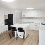 Kitchen renovation in Bellbowrie by Gecko Kitchens with Quantum Quartz Zero Luna white stone benchtops.
